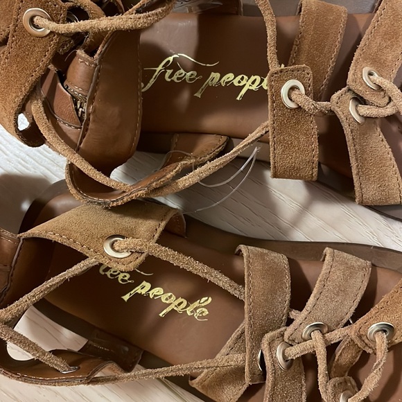 Free People Genuine Suede Sun-Chaser Tall Gladiator Sandals, sz 36 / 5.5 - Picture 9 of 16